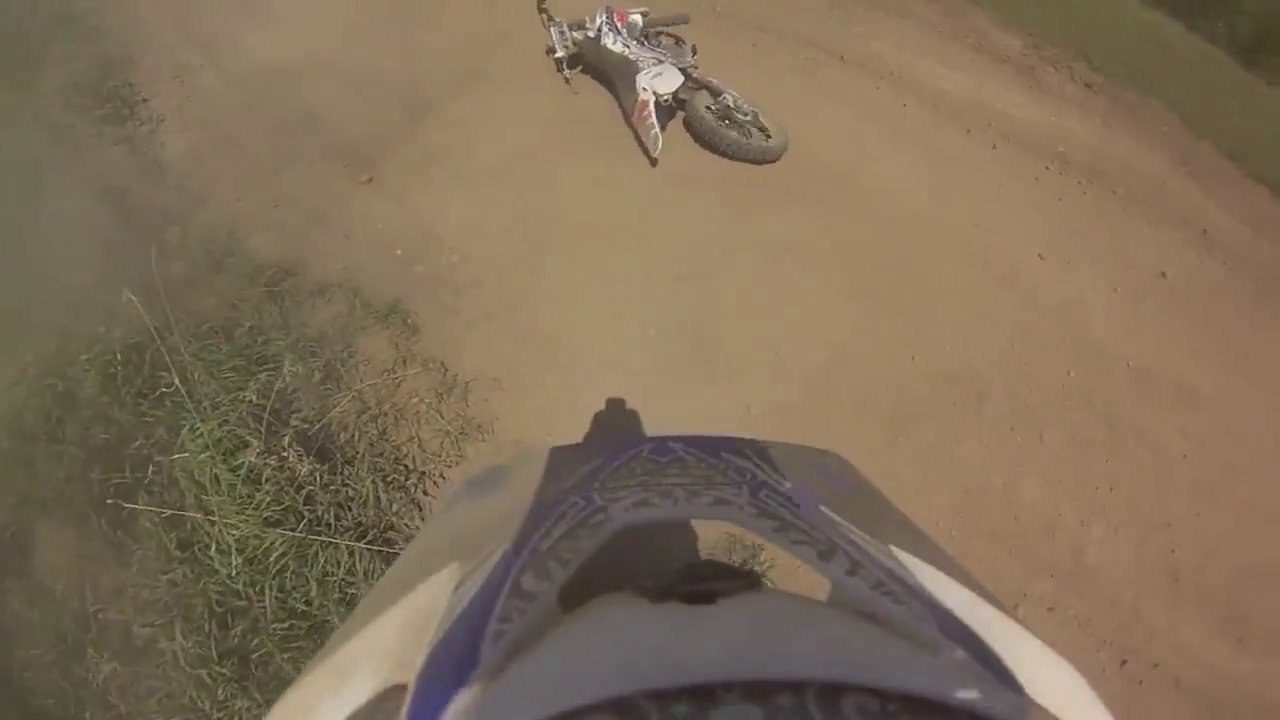 CRF250R Panic Rev Dirt Bike CRASH
