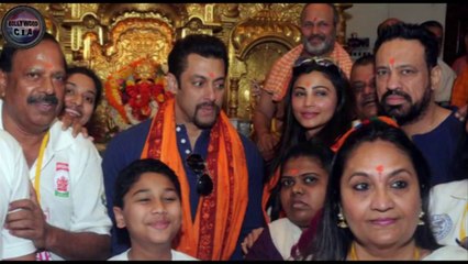 Salman Khan & Daisy Shah SPOTTED at Siddhivinayak Temple