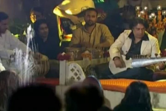 Rahat Fateh Ali Khan - Kabhi Ae Haqeeqat-e-Muntazar - Allama Iqbal Special