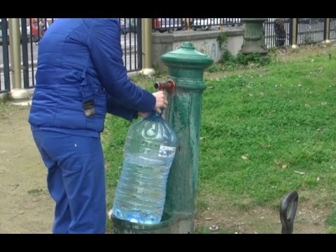 Napoli - Acqua pubblica, convegno della Uil -1- (10.02.14)
