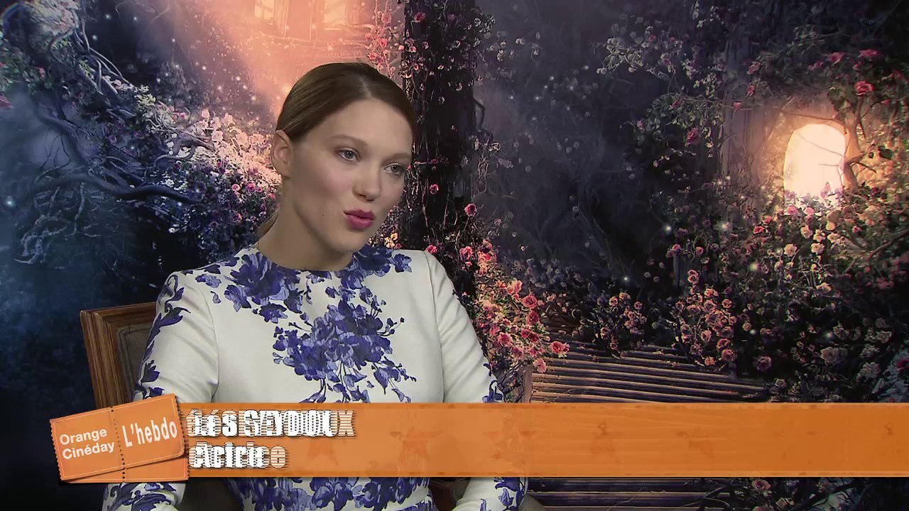 01 LA BELLE ET LA BETE