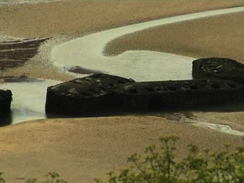 Le port artificiel d'Arromanches disparaît peu à peu - 11/02