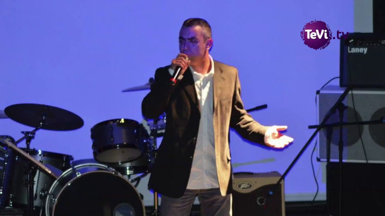 Sylvain De Saint Jores - Chanteur Saint-Lois [TéVi] 12-02-14