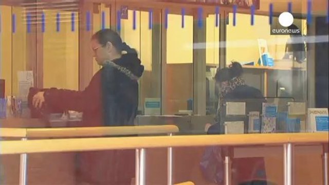 Anger as Barclays cuts jobs and pays bigger bonuses to investment bankers