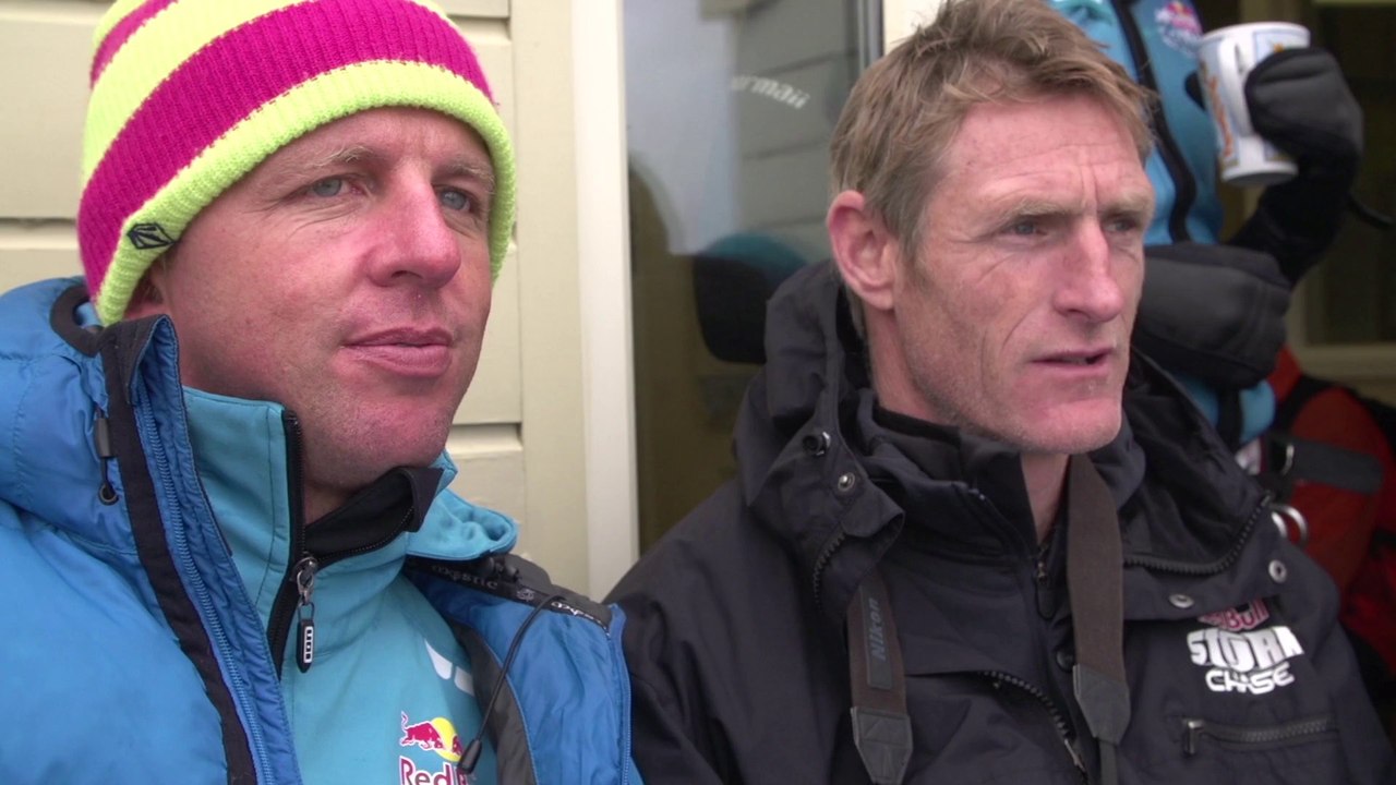 Red Bull Storm Chase 2013/2014 – Mission 3: Cornwall - Highlights