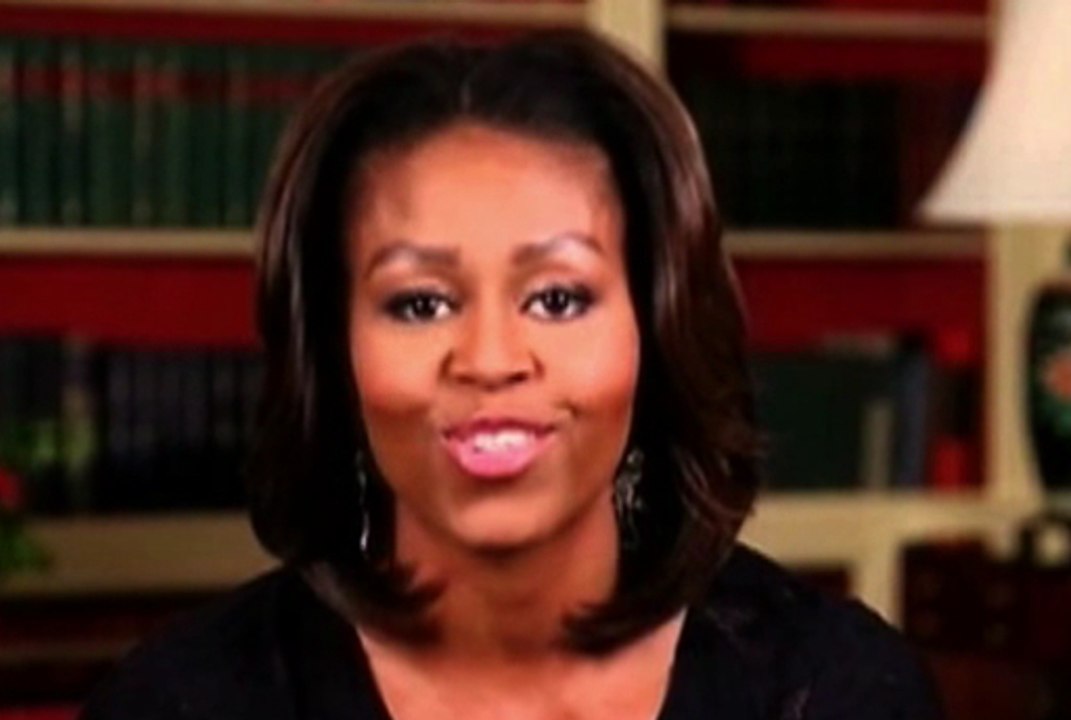 Quand Michelle Obama parle en français - ZAPPING ACTU DU 11/02/2014