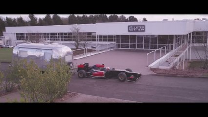 Romain Grosjean rentre de vacances en Lotus