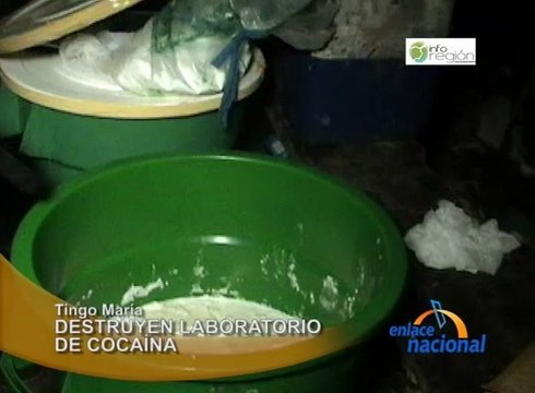 Destruyen un laboratorio de clorhidrato de cocaína y más de mil kilos de insumos químicos.