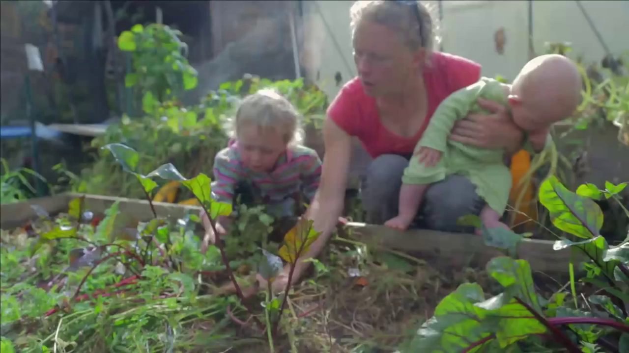 The Mother - Kasie Enman - Salomon Running TV