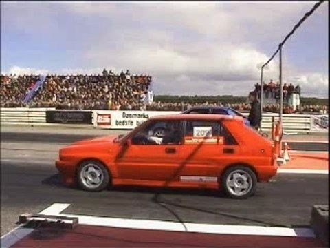 Lancia Delta HF vs Gti 16 Peugeot