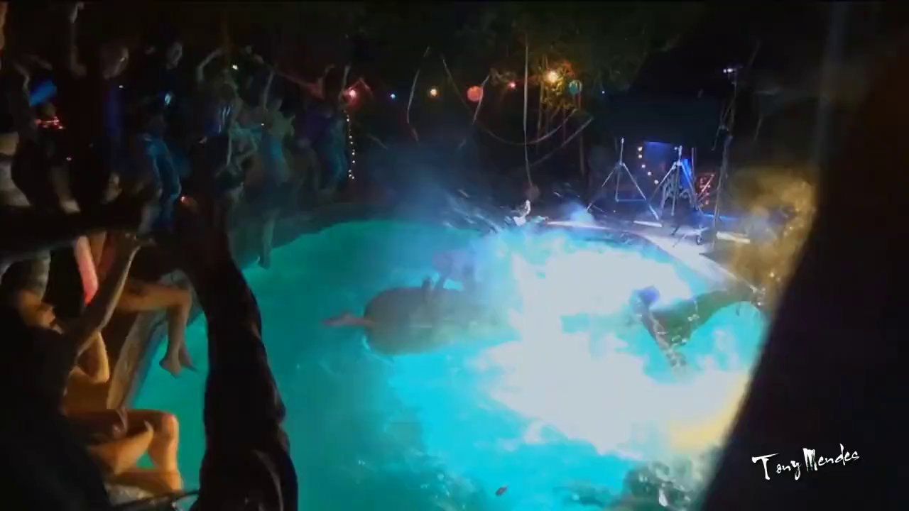 Enrique Iglesias ft Pitbull - I'm a Freak (Cosmic Dawn Club Mix - Tony Mendes Video Re Edit)