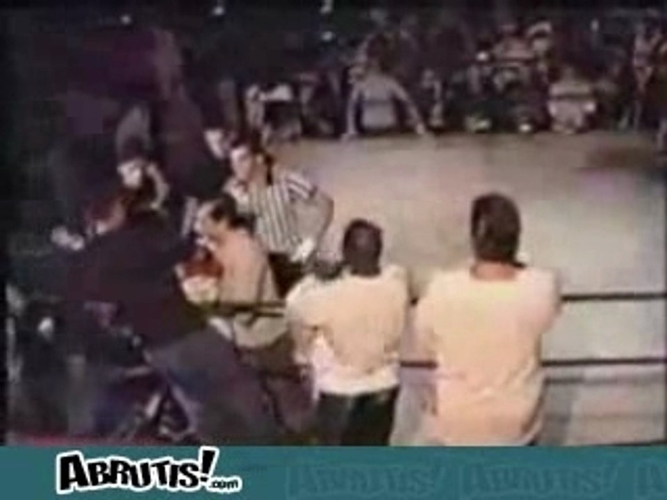 Faut pas véner l'arbitre