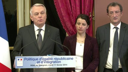 Immigration: Ayrault pour une intégration "apaisée"
