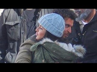 Bang Bang Movie | Hrithik Roshan & Katrina Kaif Getting Cozzy | First Look