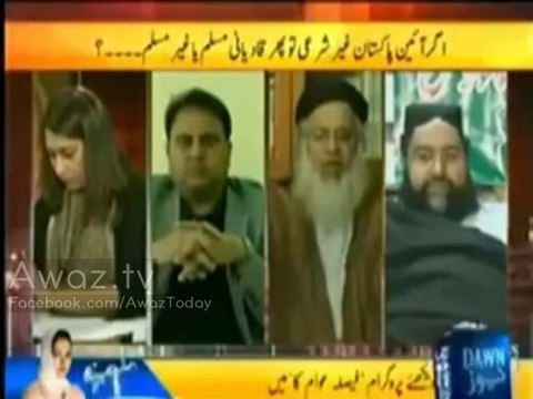 Prophet Muhammad (PBUH) can't Make Laws - Mullah Abdul Aziz Yeah Pagal Ho Gia Hay - Tahir Ashrafi