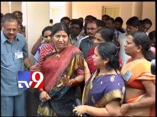 TDP's Nannapaneni breaks fast