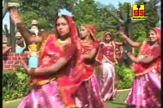Bhabhi D.J Par Jhuk Jhuk Nache Rajasthani Hit Folk Songs‎