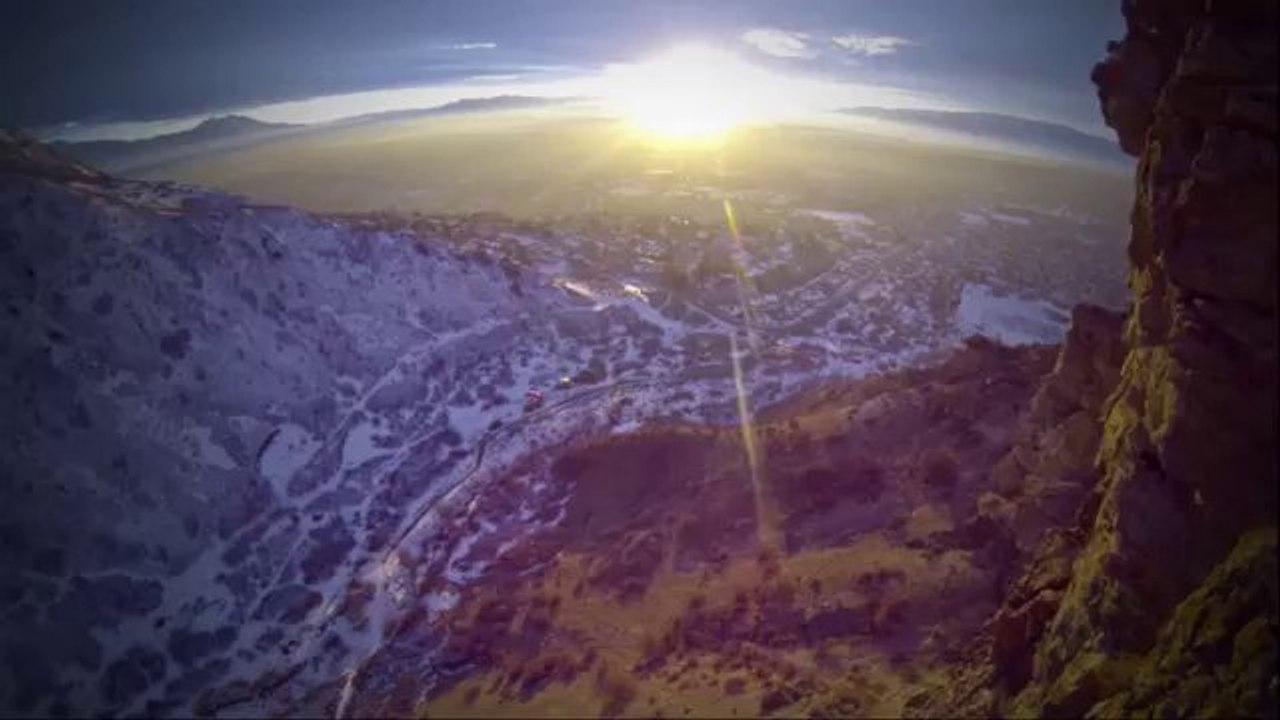BASE JUMP SHOWCASE Squaw Peak