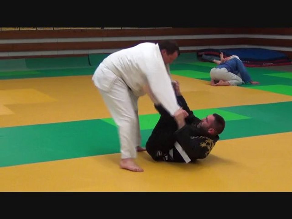 jjb challans team no escape 6