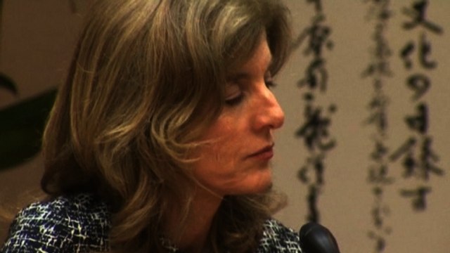 U.S. Ambassador Caroline Kennedy visits Okinawa amid base dispute