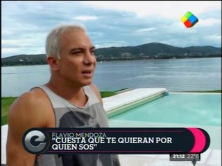 Flavio Mendoza abrió las puertas de su lujosa mansión