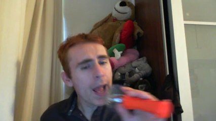 Wiwi égratigne "moi un homme"de Tony Massarelli