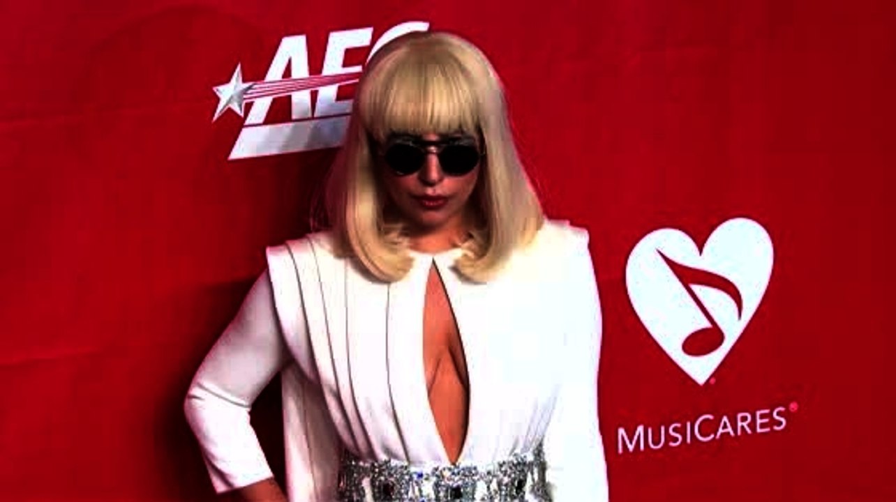 Lady Gaga macht Video mit den Real Housewives of Beverly Hills