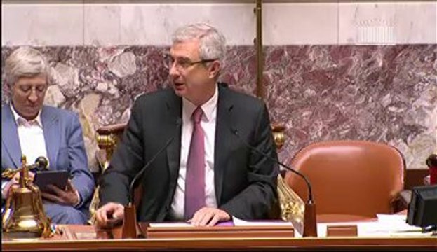 [ARCHIVE] Éducation nutritionnelle : réponse de Vincent Peillon à la députée Laurence Abeille lors des questions au Gouvernement à l'Assemblée nationale, le 12 février 2014
