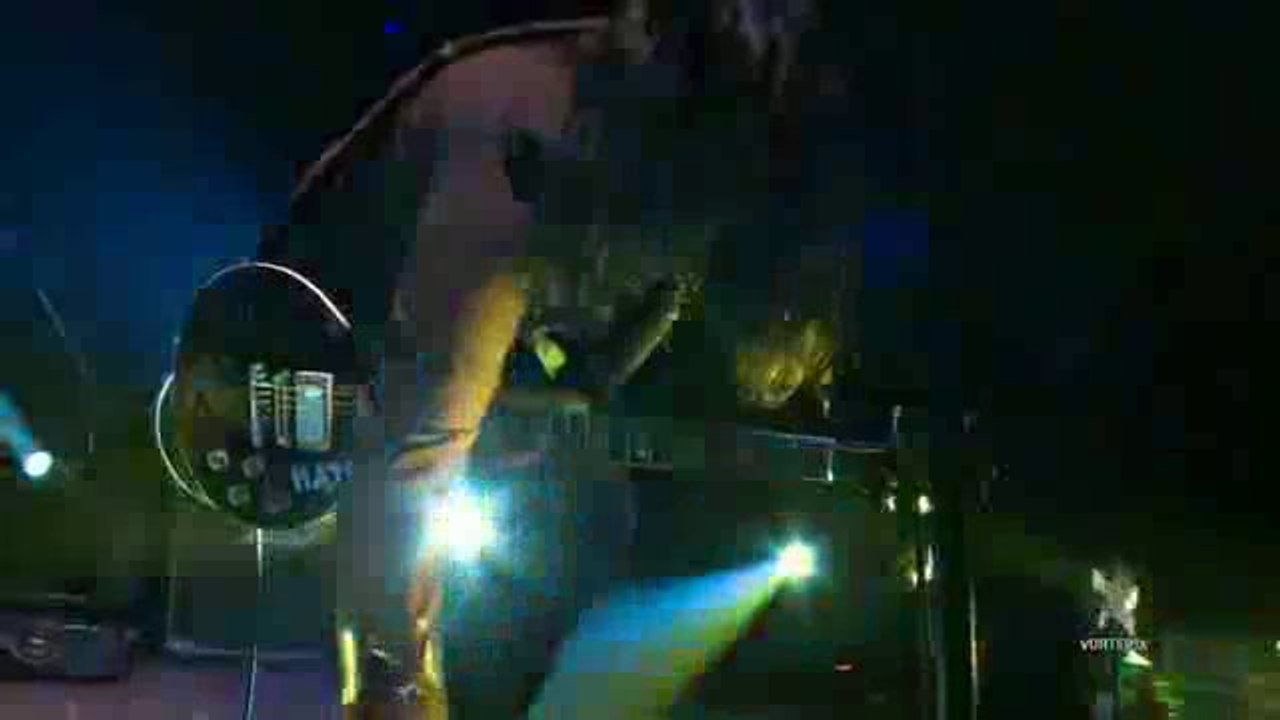 The Pretty Reckless - Seven Nation Army (Live In Argentina 2012)