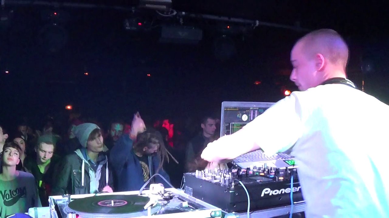 MadMax (Candy Flip/Oscilloscpe) / Raggatek In Your Face @ Totem (Nancy)