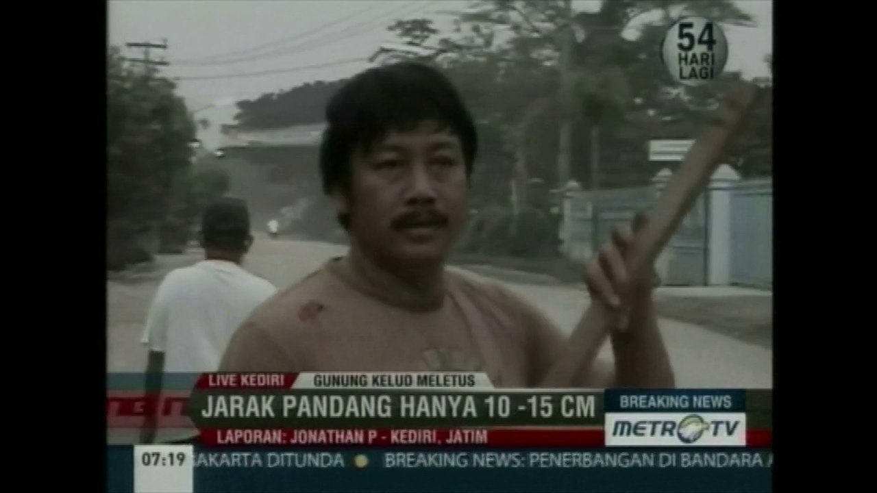 Pluie de cendres en Indonésie