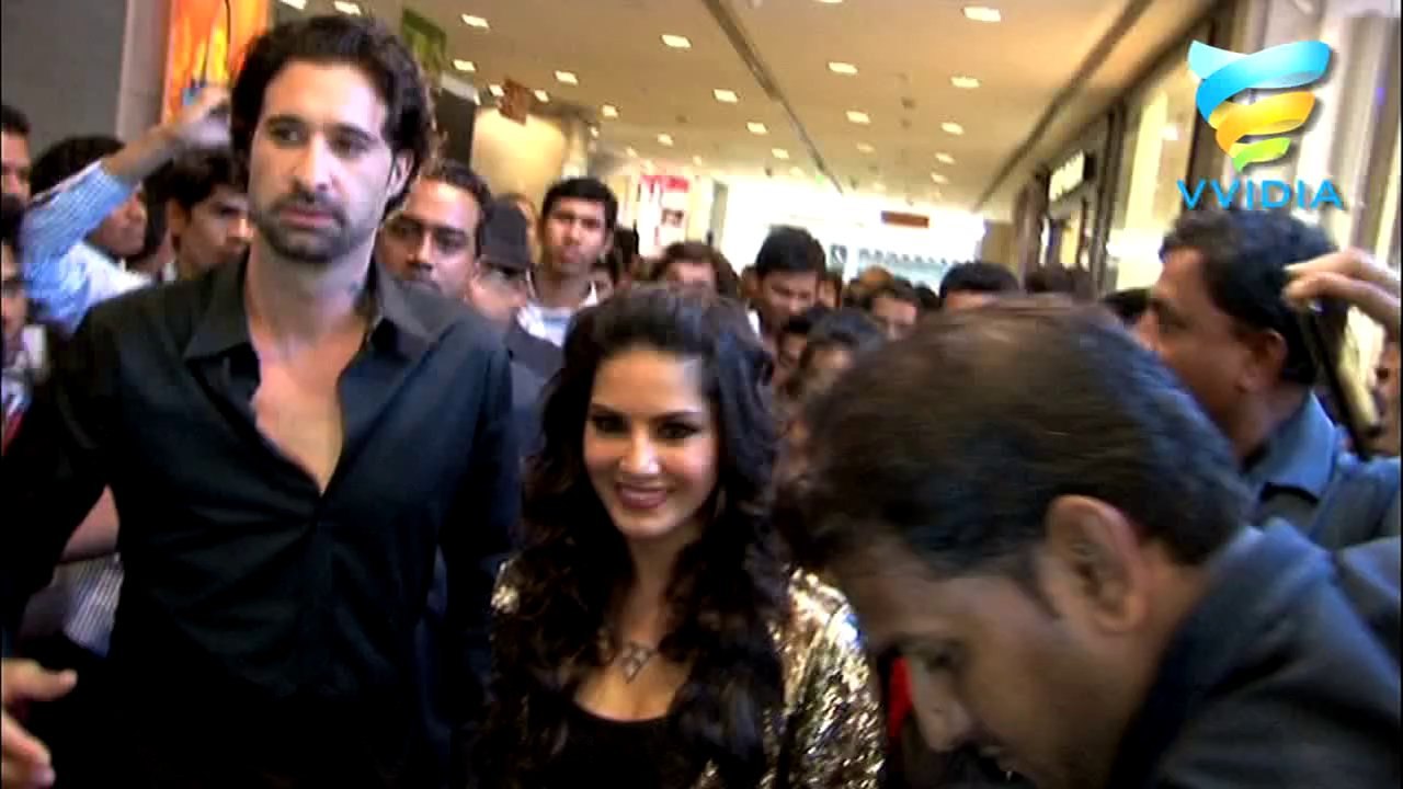 'Baby Doll' Ragini MMS 2 Song launch by Sunny Leone