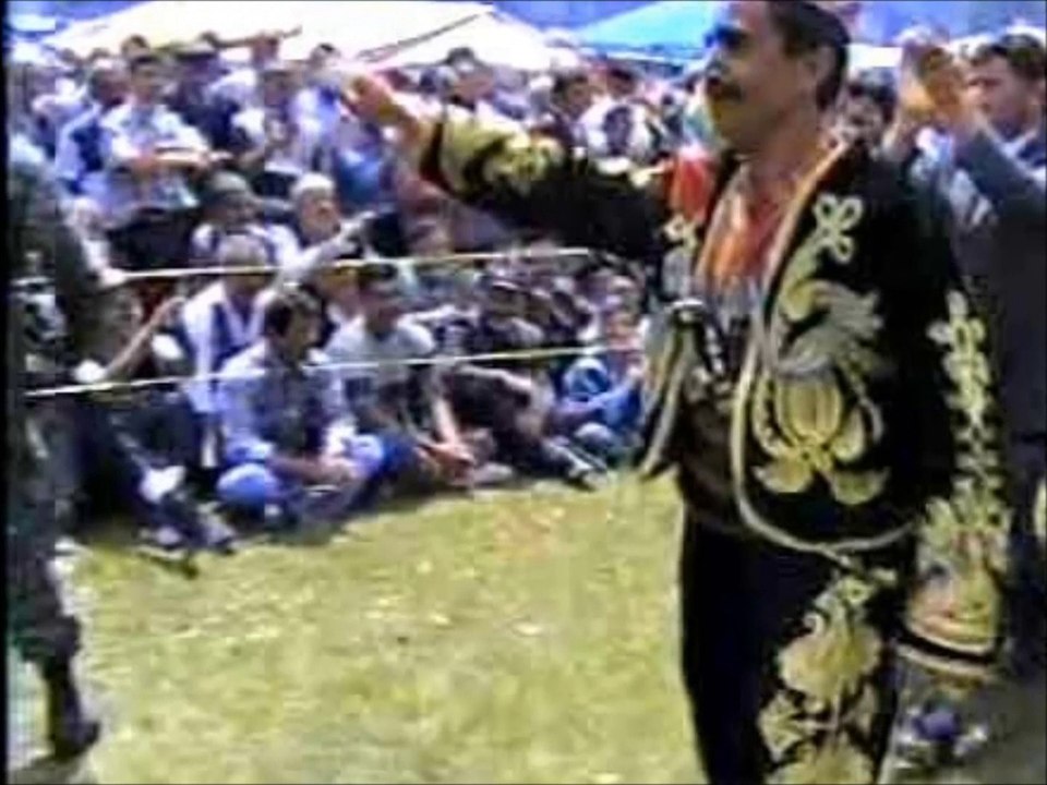 ALAYINA İSYAN REİS