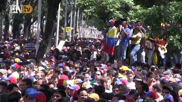 Venezolanos marcharon para exigir justicia y la liberación de estudiantes universitarios