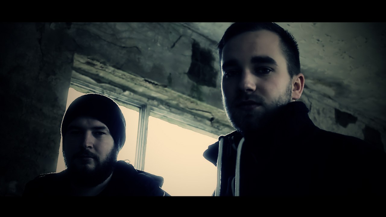 DeDe & Flash - FSK 18 [offizielles Video]