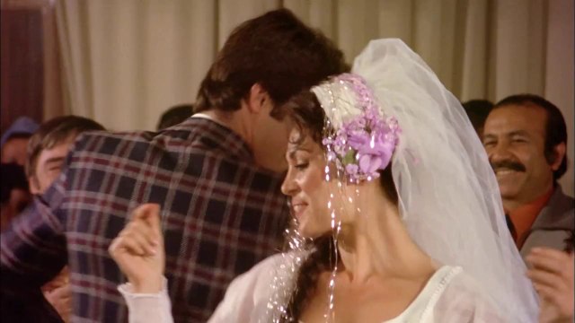 Unutulmaz romantik Türk filmleri şimdi HD kalitesiyle...