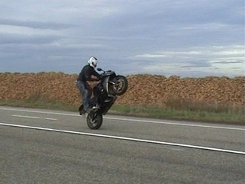 Simon MTZ stunt 2006