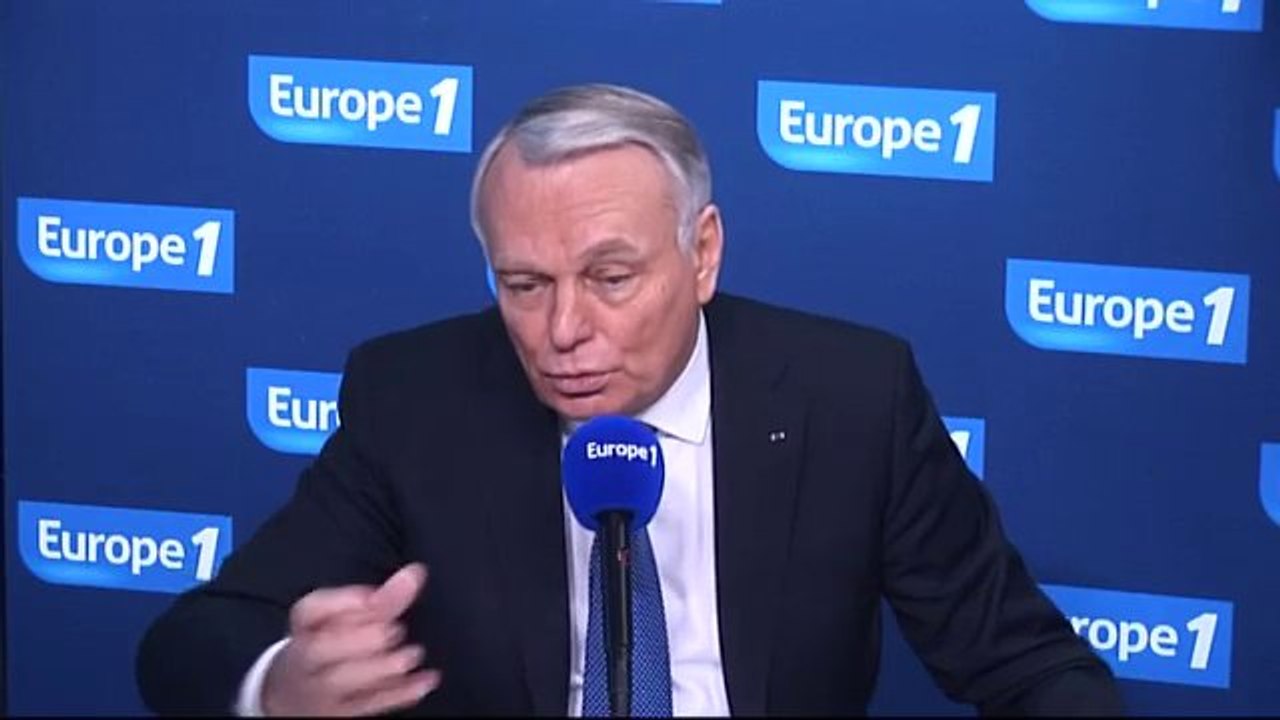 Travail dominical : "le problème sera à nouveau réglé" selon Ayrault