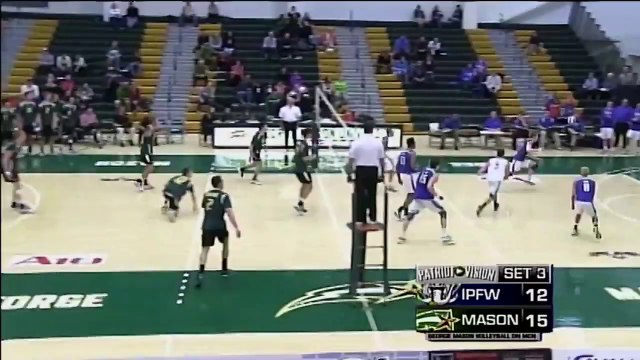 Volley-ball Scorpion trickshot... Crazy!