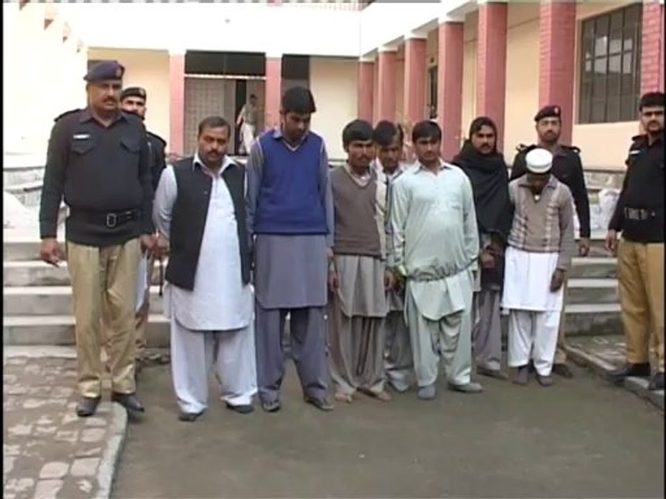 Microscreen International Attock Agents Arrested From Nadra Passport Office Attock