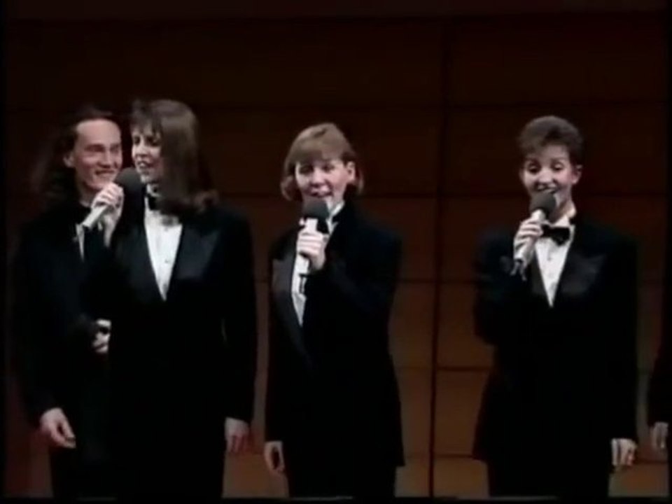 THE SWINGLE SINGERS - Fuge (J. S. Bach)