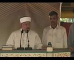 Qadiyani accepts Islam from Dr. Tahir ul Qadri