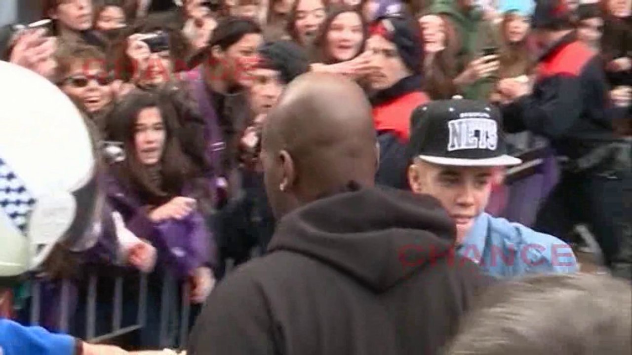 Bieber llama borracha Selena