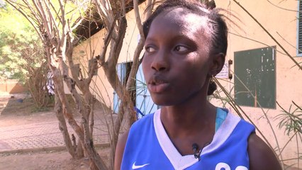 Chicas senegalesas encestan sus sueños