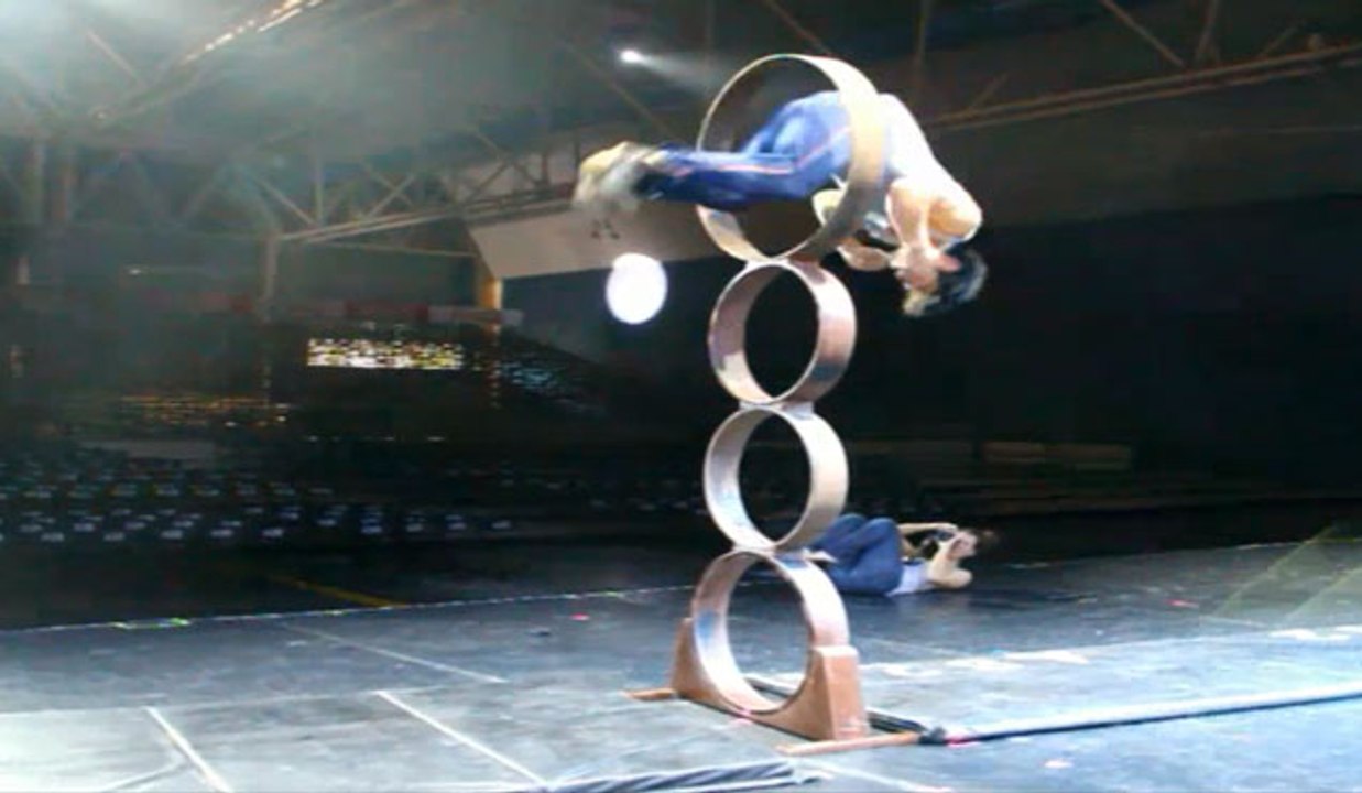 Acrobat Has Insane Skills