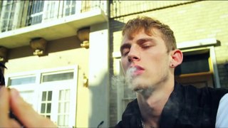 Machine Gun Kelly Feat. Wiz Khalifa - Mind Of A Stoner (Official Video)