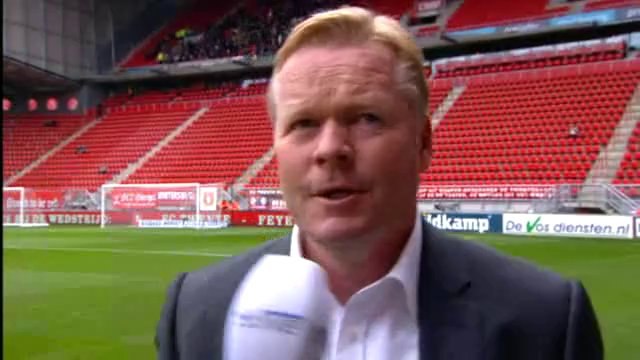 04-11-2012 Ronald Koeman vooraf aan FC Twente - Feyenoord