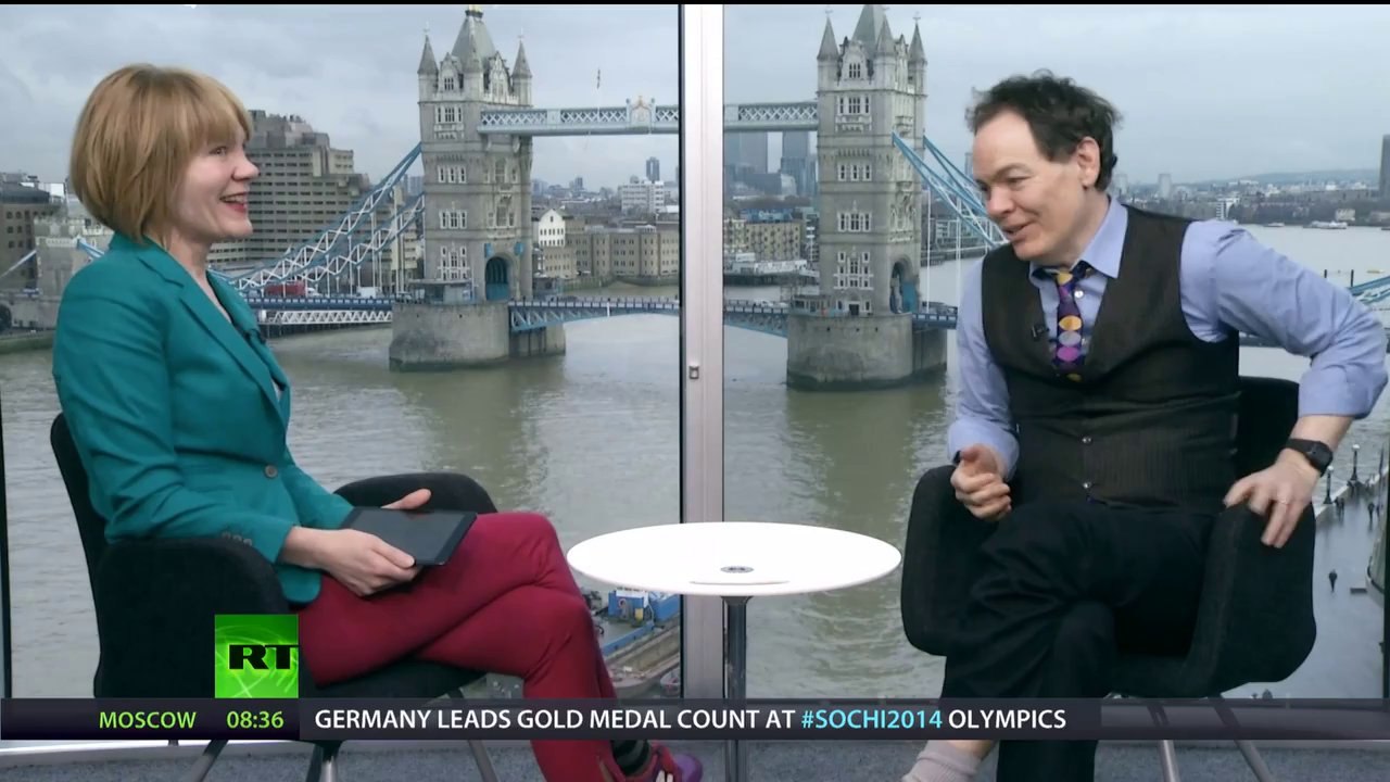 Keiser Report: Banksters' Münchausen Syndrome by Proxy (E562)