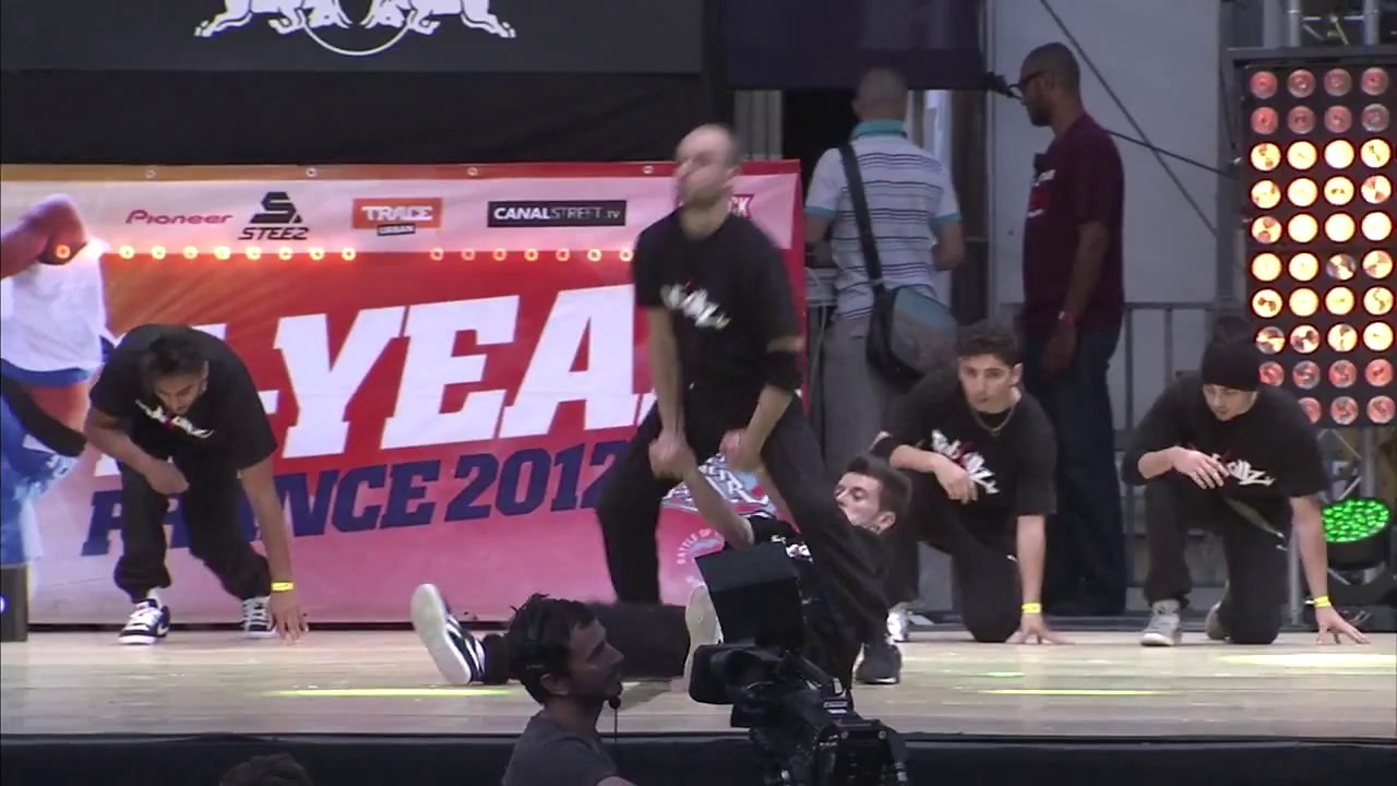 CHOREGRAPHIE SUBSKILLZ - BOTY FRANCE 2012