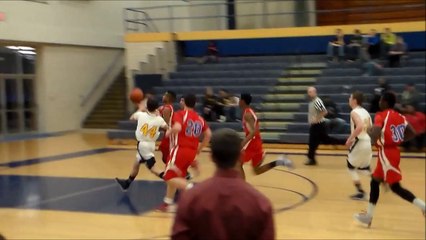 le alley-oop avec la planche de  Charles Pritchett (15 ans)
